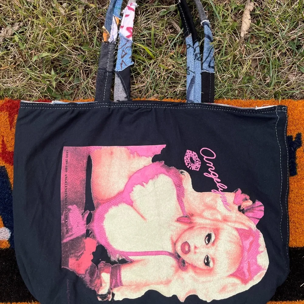 Sold - Picture 6 of 9